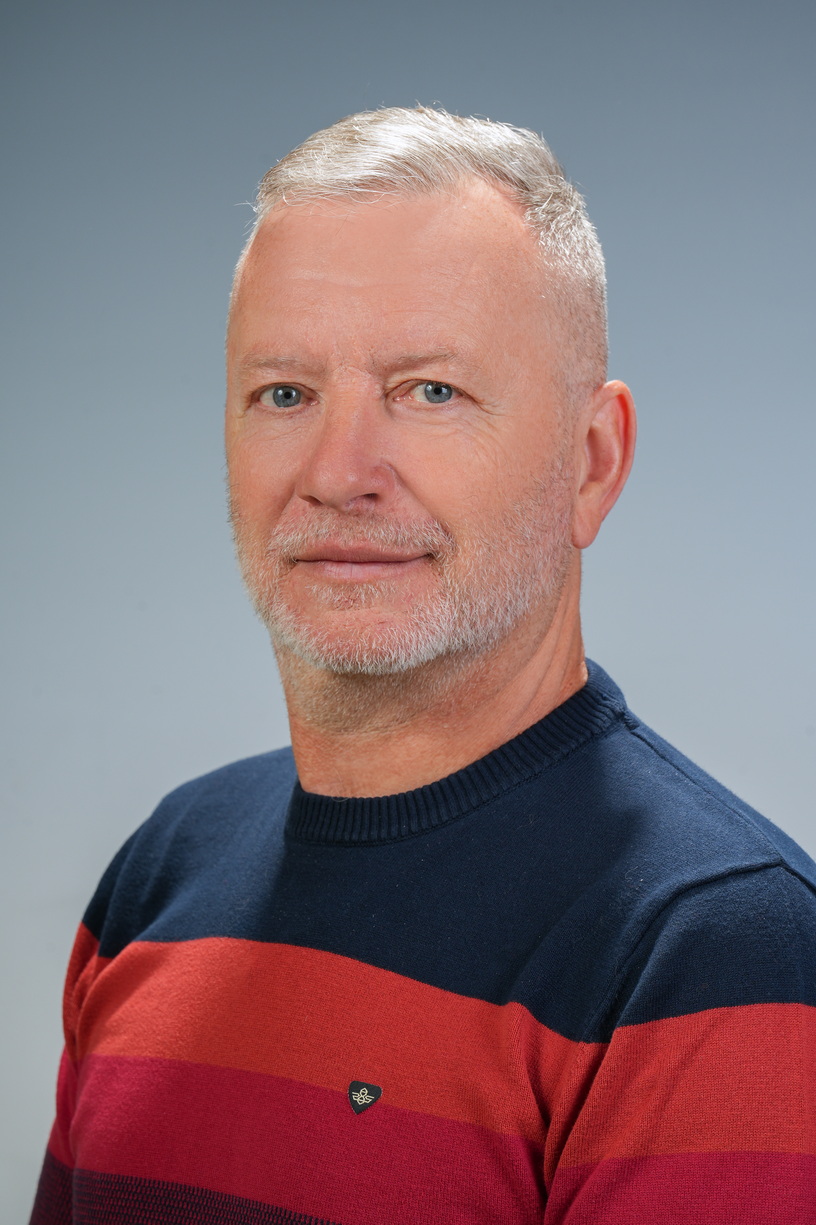 Szilák László